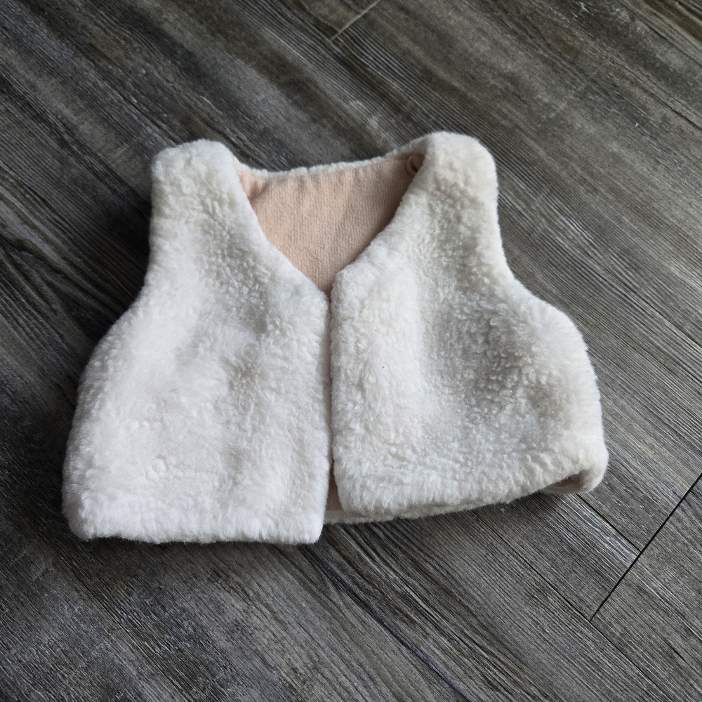 12M Girls Cozy White Fleece Kids Vest